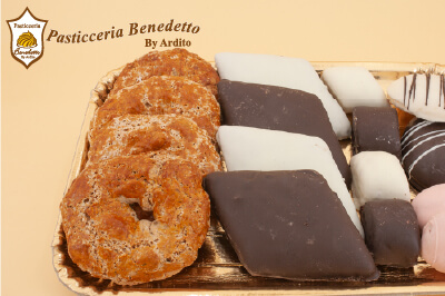 Roccocò, raffiuoli e dolci natalizi